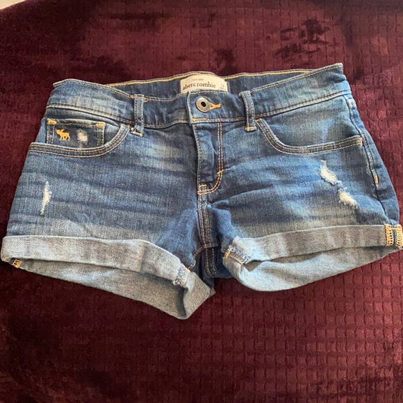 abercrombie kids Other - Abercrombie kids Jean shorts🔴